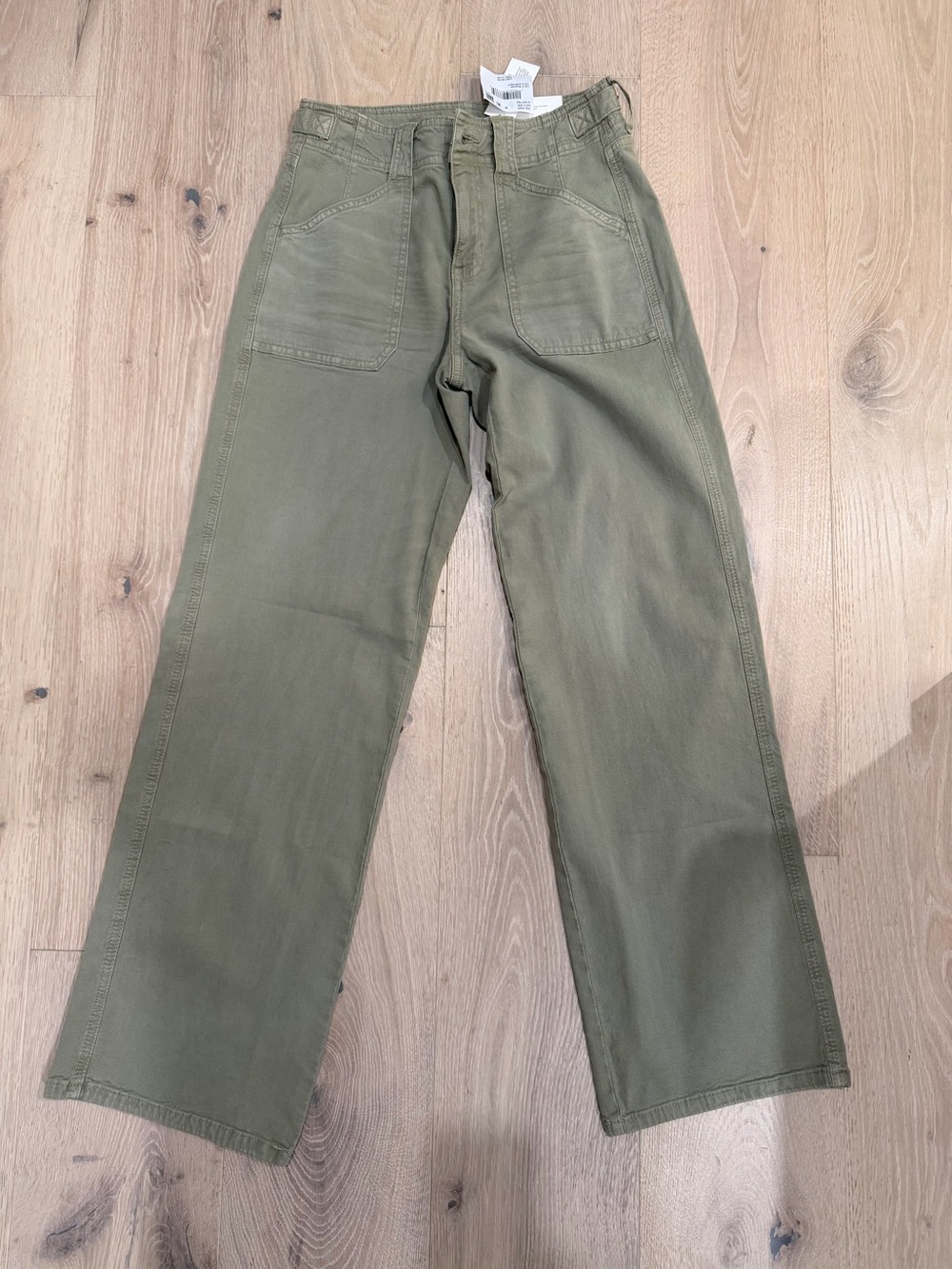American Eagle Outfitters NWT high rise stovepipe Olive Utility Trousers Size 0